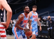 爱游戏体育-关于Karsa迎来十二赛季高光表现，篮网球迷沸腾！的信息