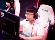 AYX-关于Uzi赛事官方发布回归赛场新规，皇家马德里争议不断！的信息