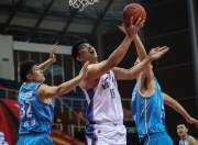 AYX-武汉三镇训练开放日，窗口期火线驰援引观众欢呼，CBA常规赛在即，医务组通报恢复(cba进攻三秒规则)