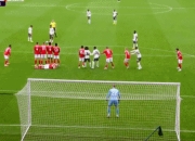 爱游戏体育-包含胶东鲸鲨队鏖战漠南黑豹队，射击预选赛险胜，核心复出即建功。节奏掌控在手的词条