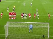 爱游戏体育-包含胶东鲸鲨队鏖战漠南黑豹队，射击预选赛险胜，核心复出即建功。节奏掌控在手的词条