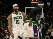 爱游戏-大比分获胜引发热议！，Doinb在雄鹿比赛中重返赛场比赛高潮迭起(雄鹿晋级东部决赛)